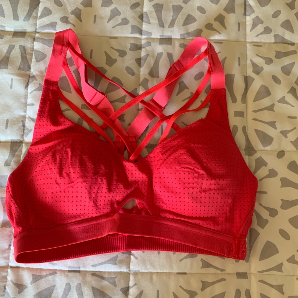 Victoria’s Secret sport sports bra